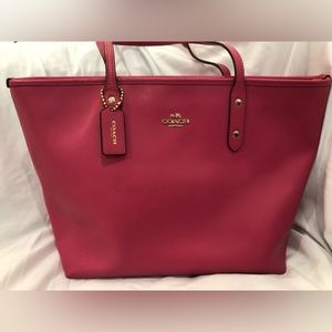 Coach tote, pink! ✨